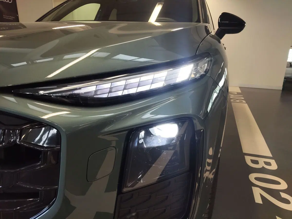 Audi Q3 Sportback nuova a Modena (19)