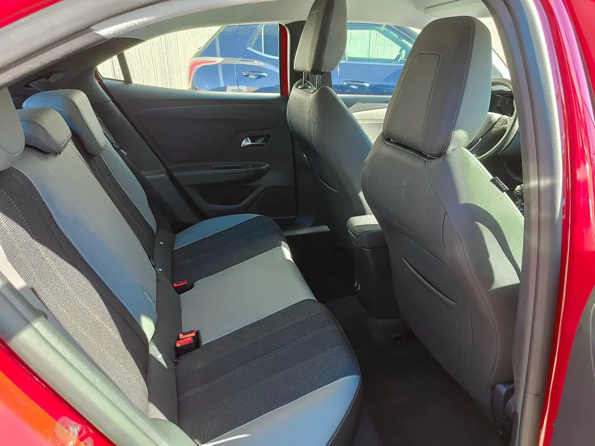 Opel Mokka usata a Torino (15)