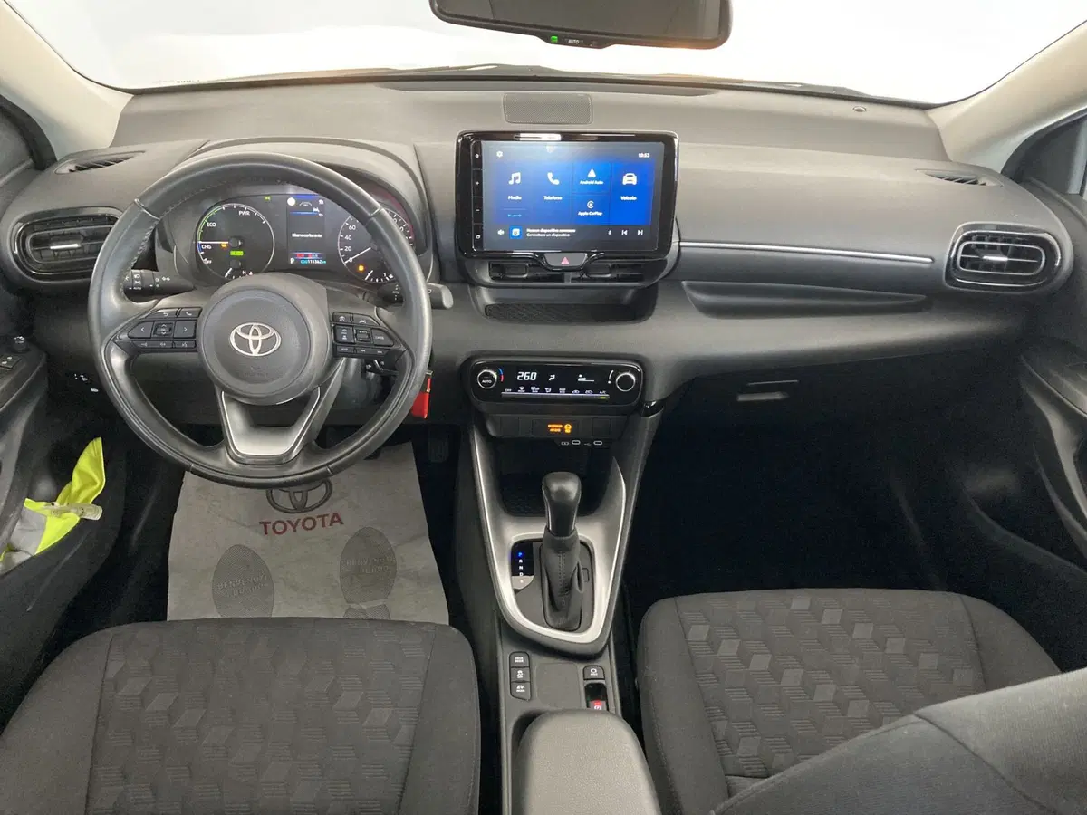 Toyota Yaris usata a Foggia (16)