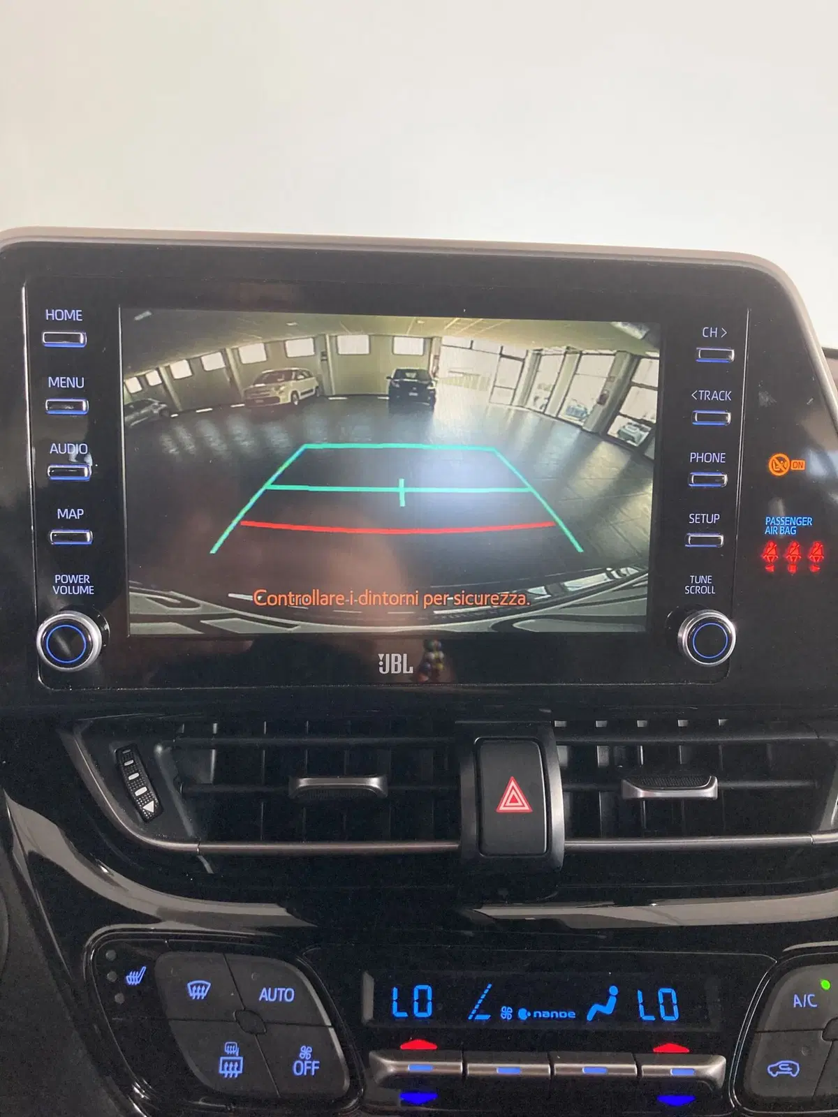 Toyota Toyota C-HR usata a Barletta-Andria-Trani (16)
