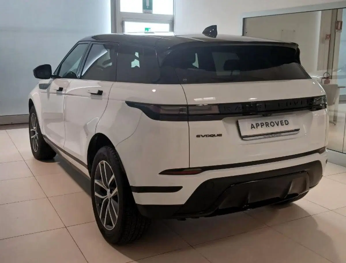 Land Rover Range Rover Evoque usata a Venezia (2)