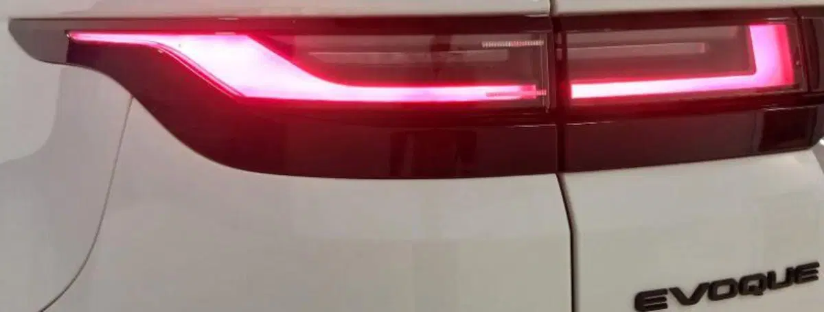 Land Rover Range Rover Evoque usata a Venezia (9)