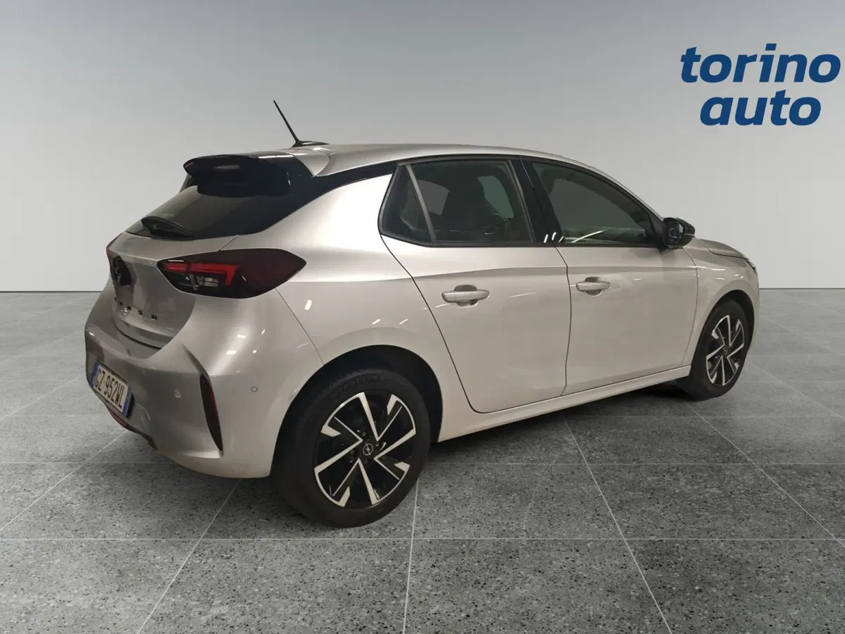 Opel Corsa usata a Torino (4)
