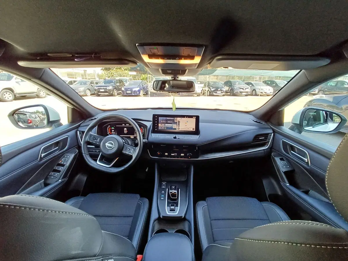 Nissan Qashqai usata a Modena (11)