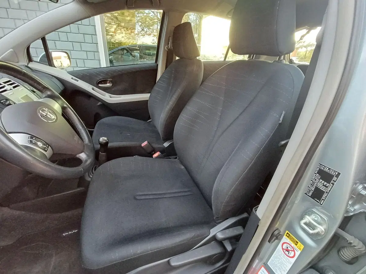 Toyota Yaris usata a Modena (11)