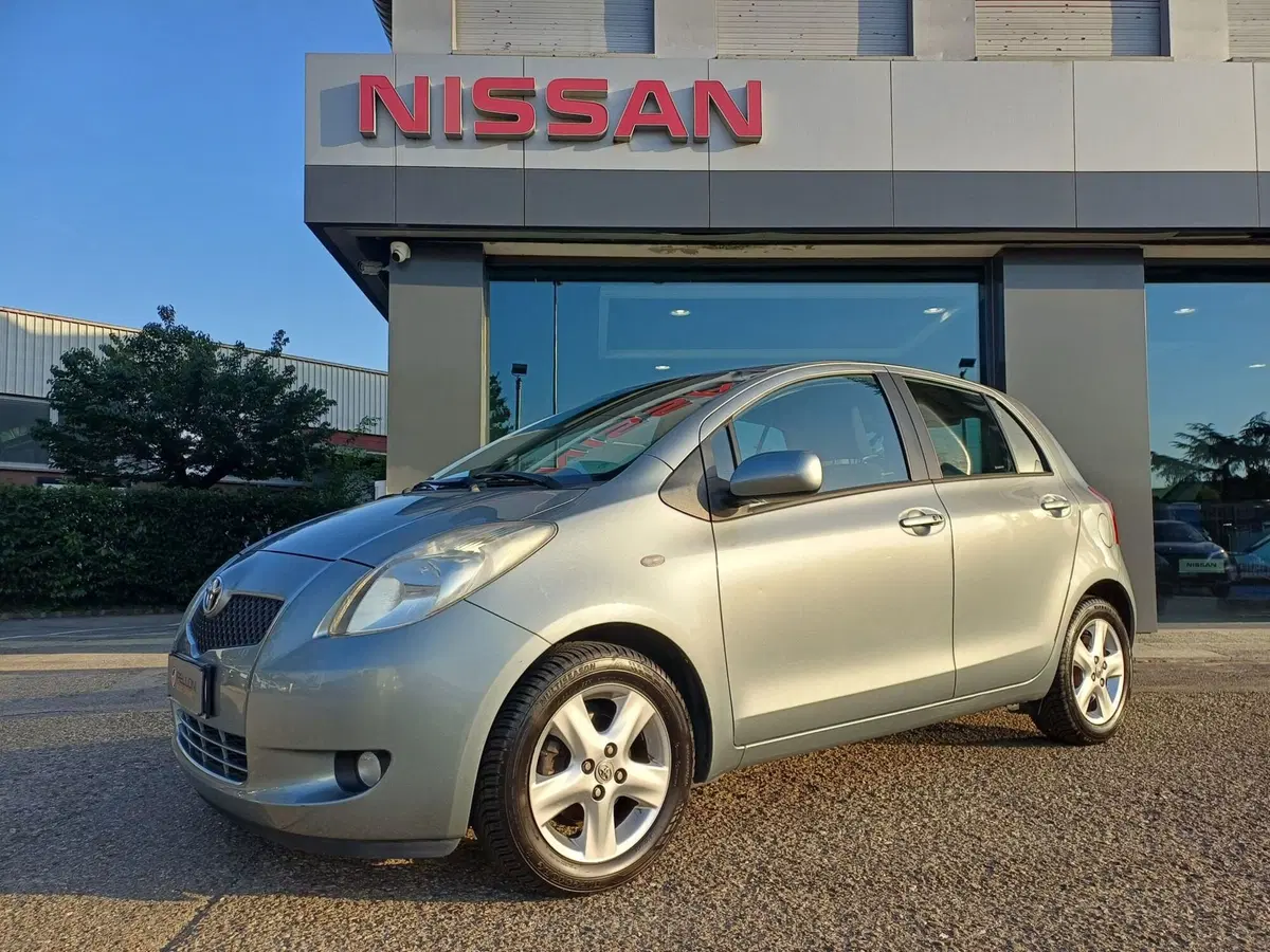 Toyota Yaris usata a Modena (18)
