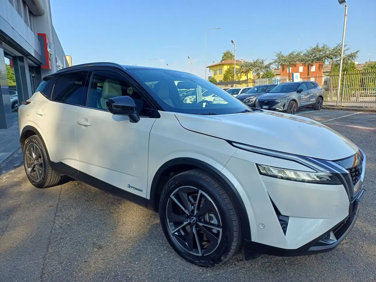 Nissan Qashqai usata a Modena (6)