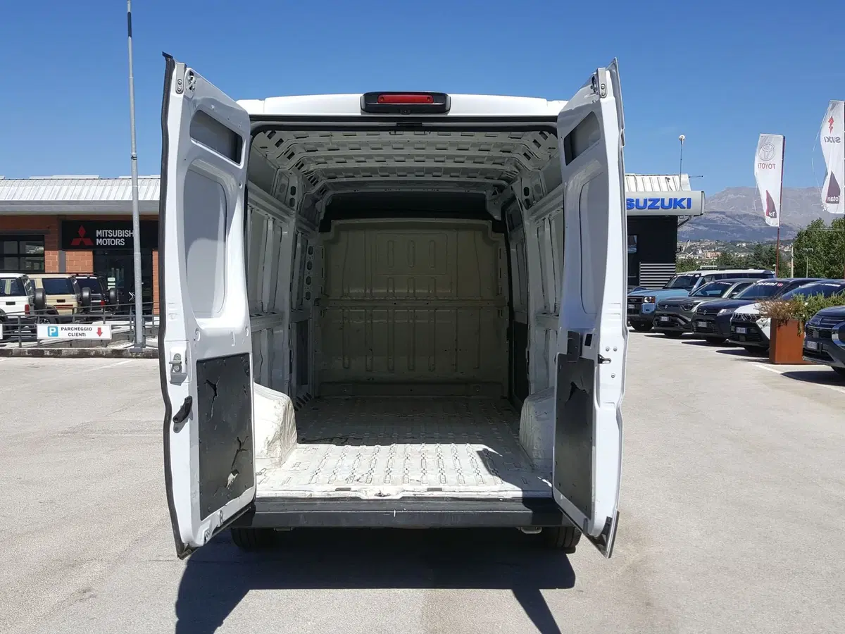 Fiat Ducato Furgone Vetrato usata a L'Aquila (14)