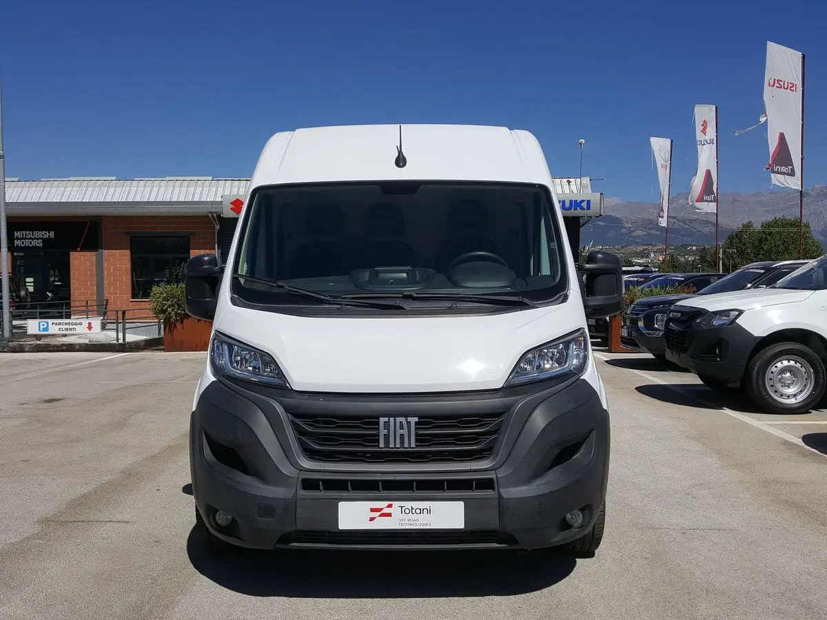 Fiat Ducato Furgone Vetrato usata a L'Aquila (2)