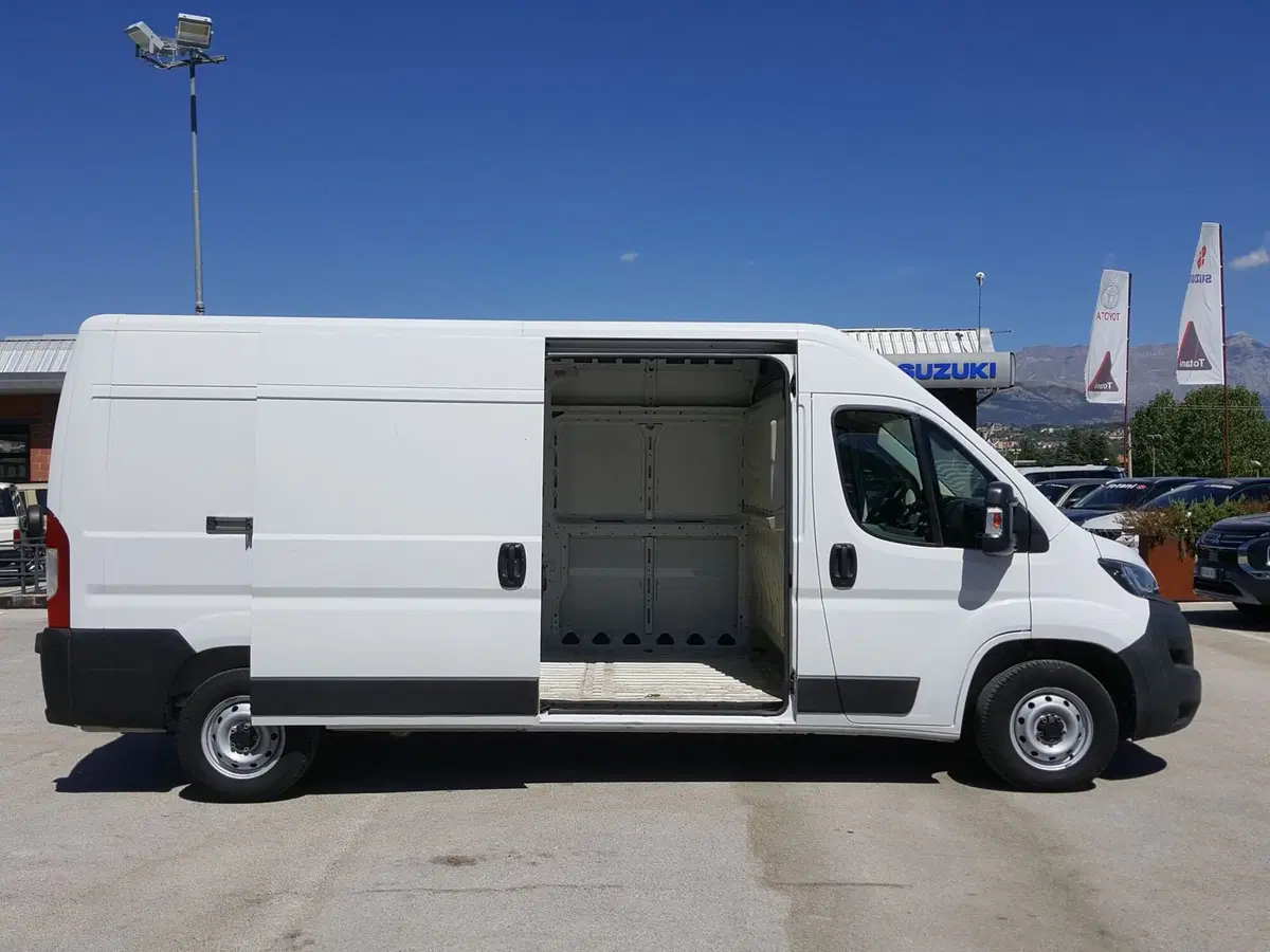 Fiat Ducato Furgone Vetrato usata a L'Aquila (5)