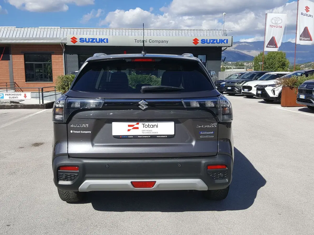 Suzuki S-Cross usata a L'Aquila (14)