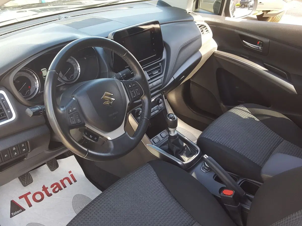 Suzuki S-Cross usata a L'Aquila (19)