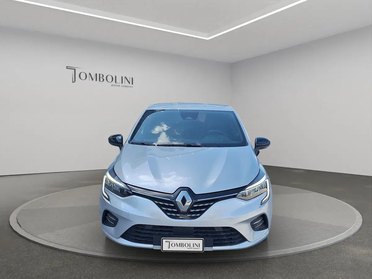 Renault Clio usata a Macerata (2)