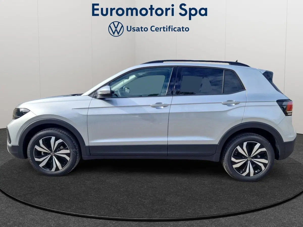 Volkswagen T-Cross nuova a Siena (2)