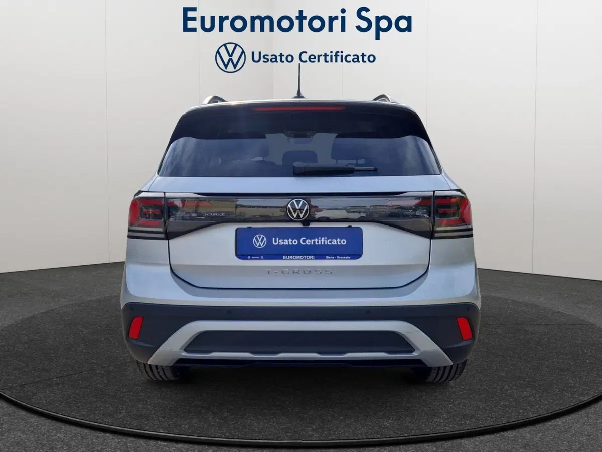 Volkswagen T-Cross nuova a Siena (4)