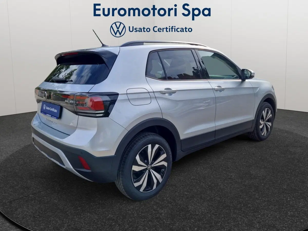 Volkswagen T-Cross nuova a Siena (5)
