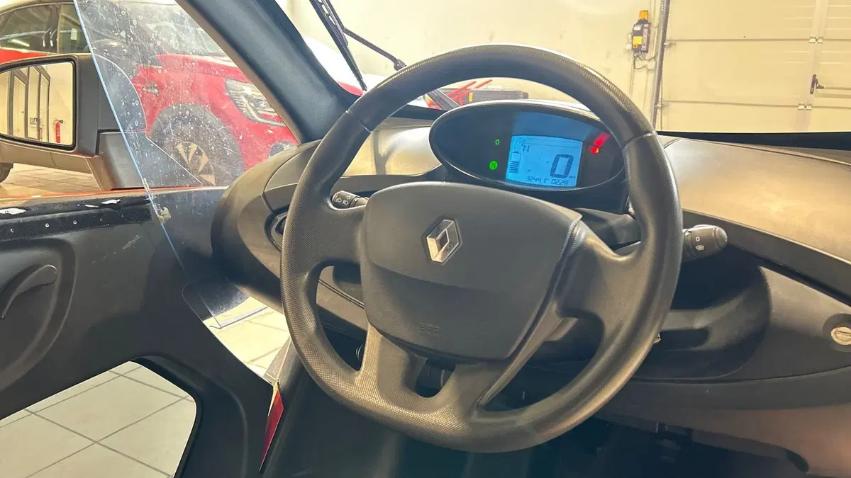 Renault Twizy usata a Padova (8)