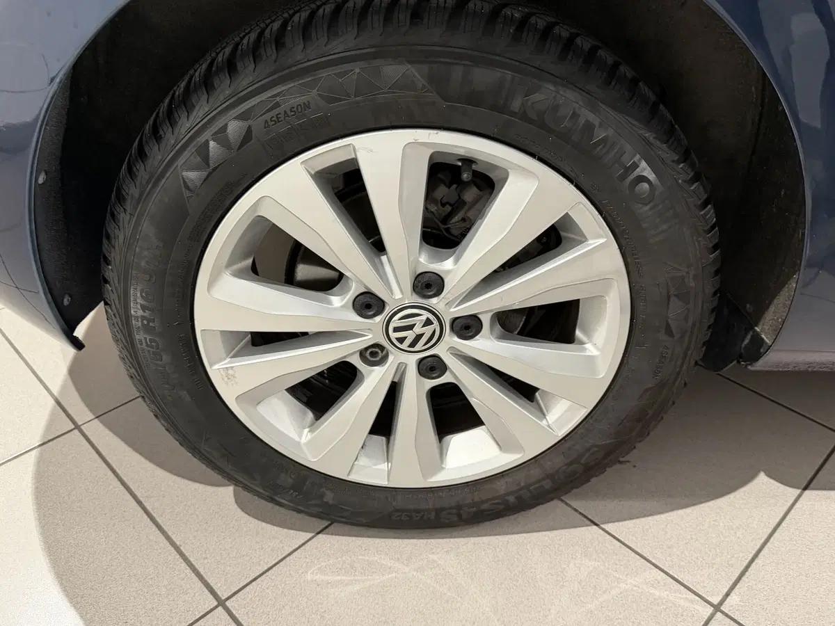 Volkswagen Golf usata a Genova (14)