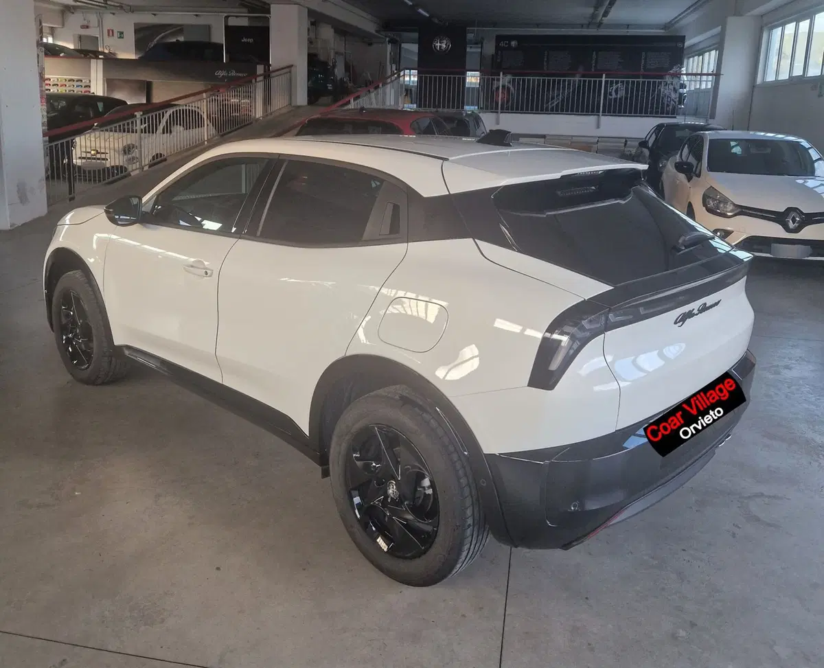 Alfa Romeo Junior usata a Terni (4)