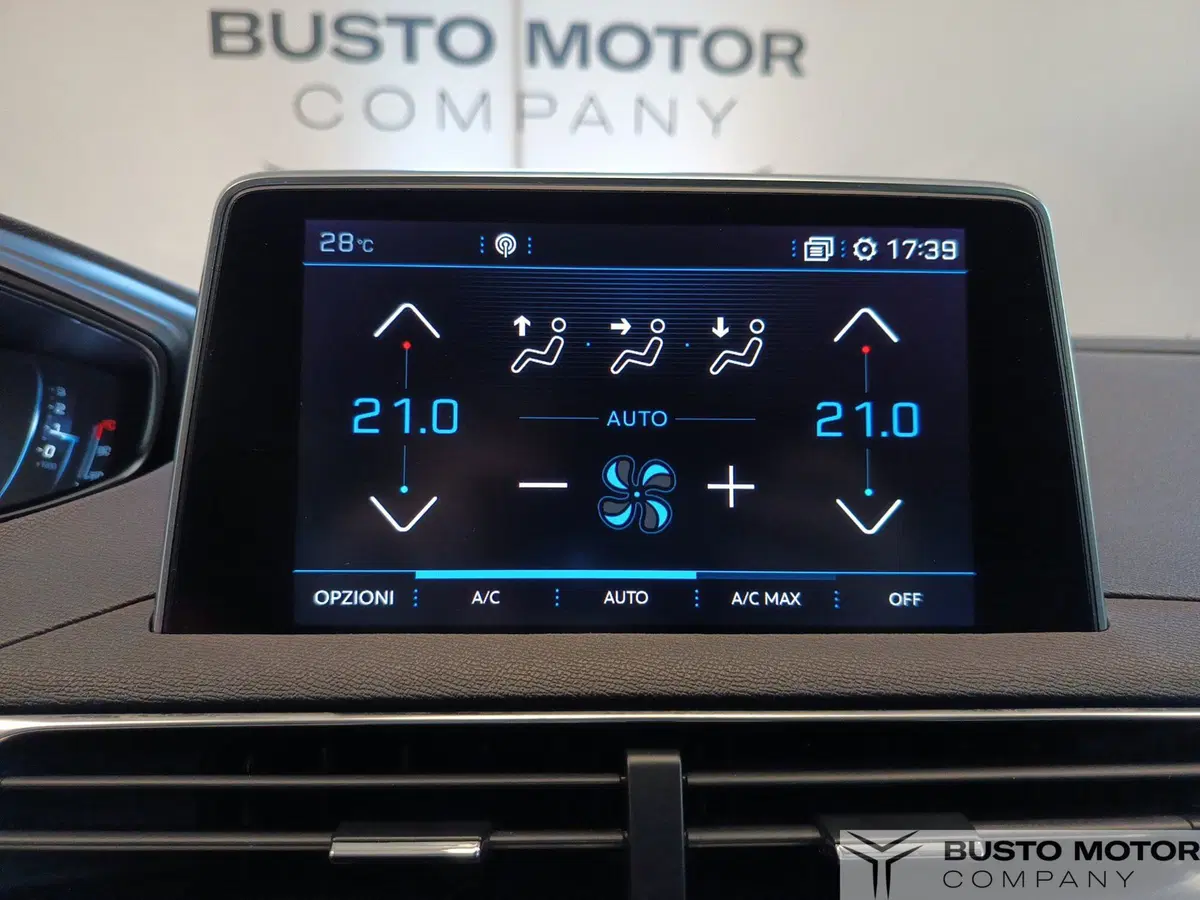 Peugeot 3008 usata a Varese (12)