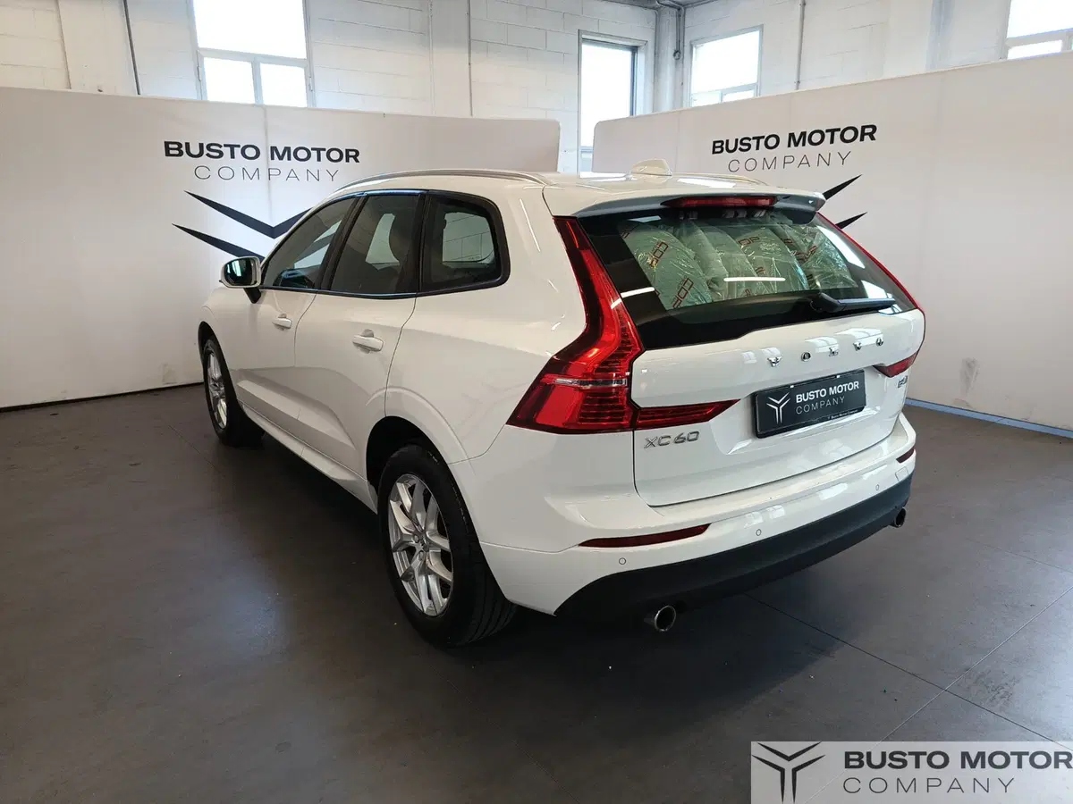 Volvo XC60 usata a Varese (5)