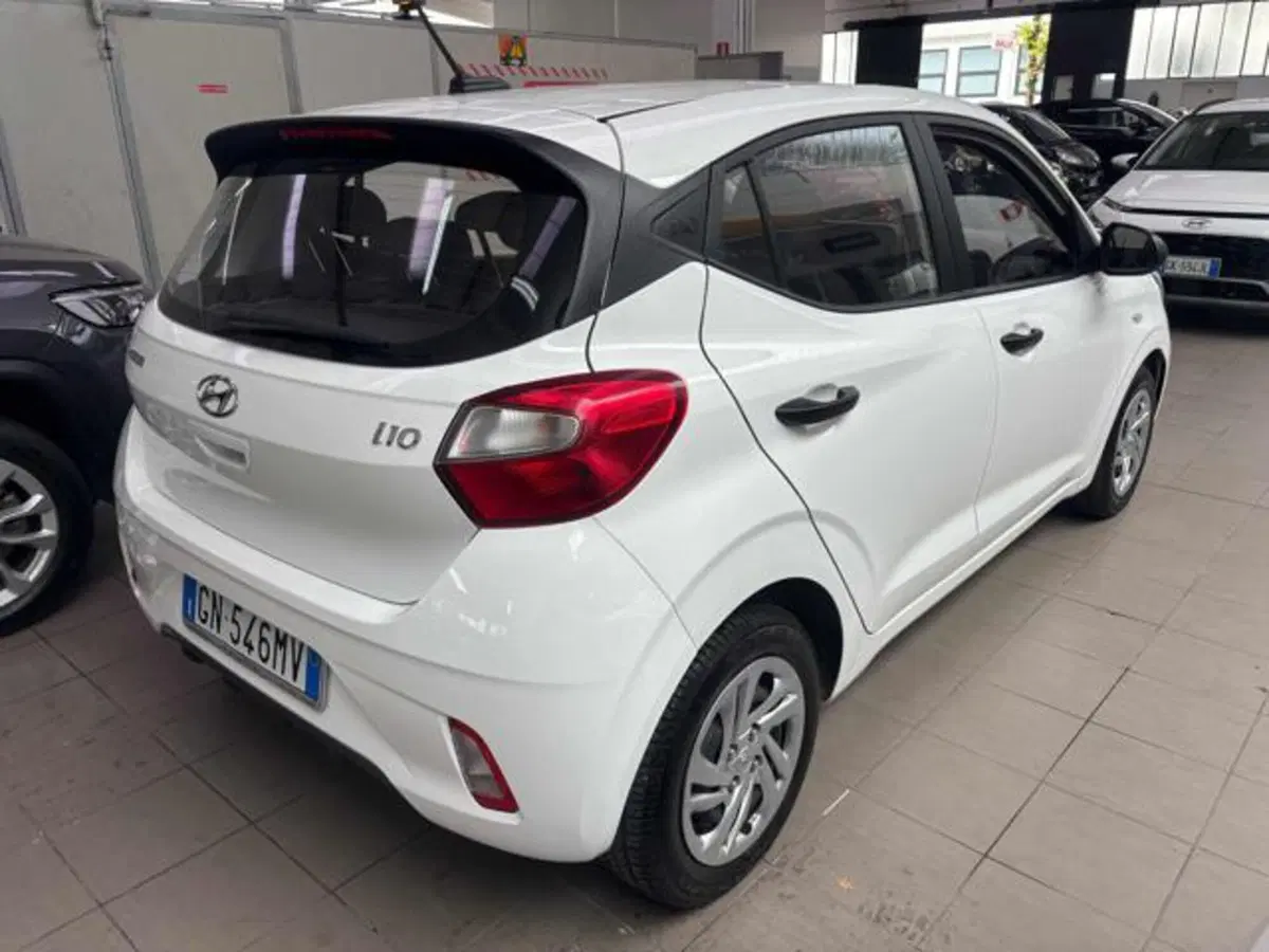 Hyundai i10 usata a Pesaro-Urbino (4)
