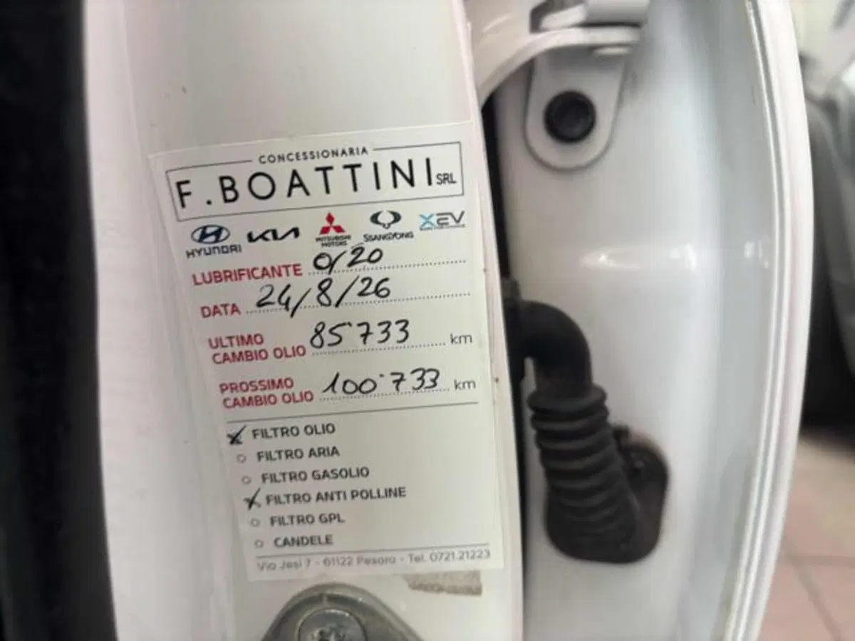 Hyundai i10 usata a Pesaro-Urbino (7)