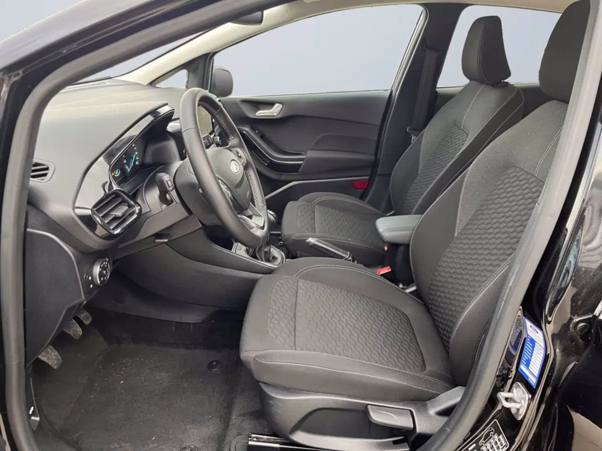 Ford Fiesta usata a Milano (10)