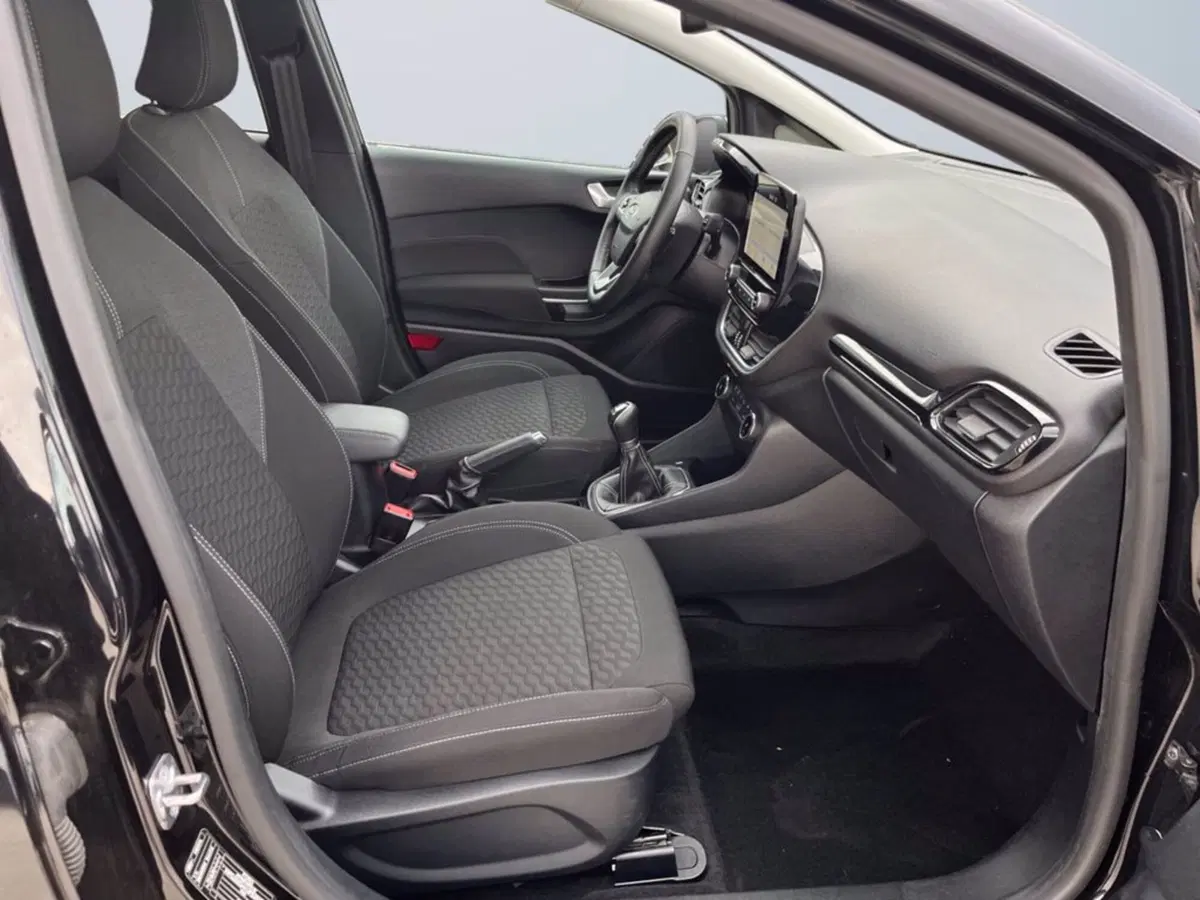 Ford Fiesta usata a Milano (15)