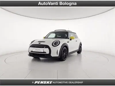 MINI Mini Cooper SE Electric del 2023 usata a Granarolo dell'Emilia