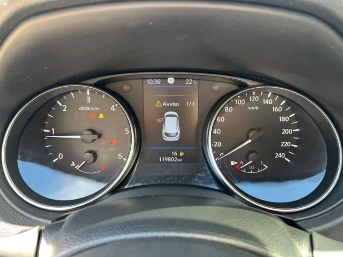 Nissan Qashqai usata a Sassari (8)