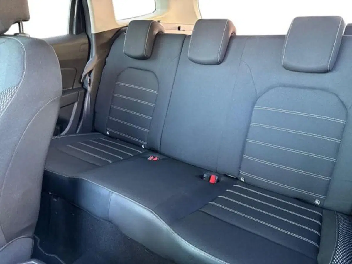 Dacia Duster usata a Sassari (10)