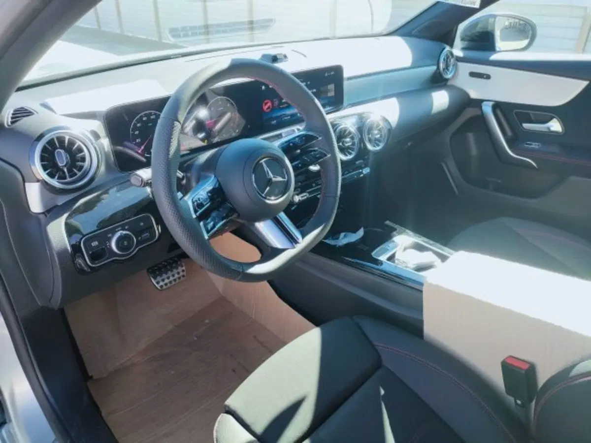 Mercedes-Benz Classe A nuova a Teramo (8)