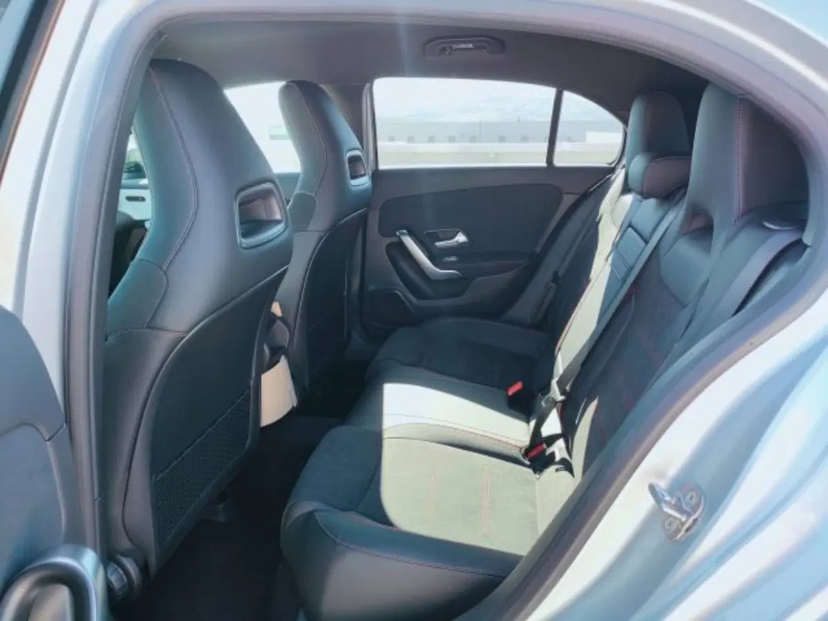 Mercedes-Benz Classe A nuova a Teramo (9)