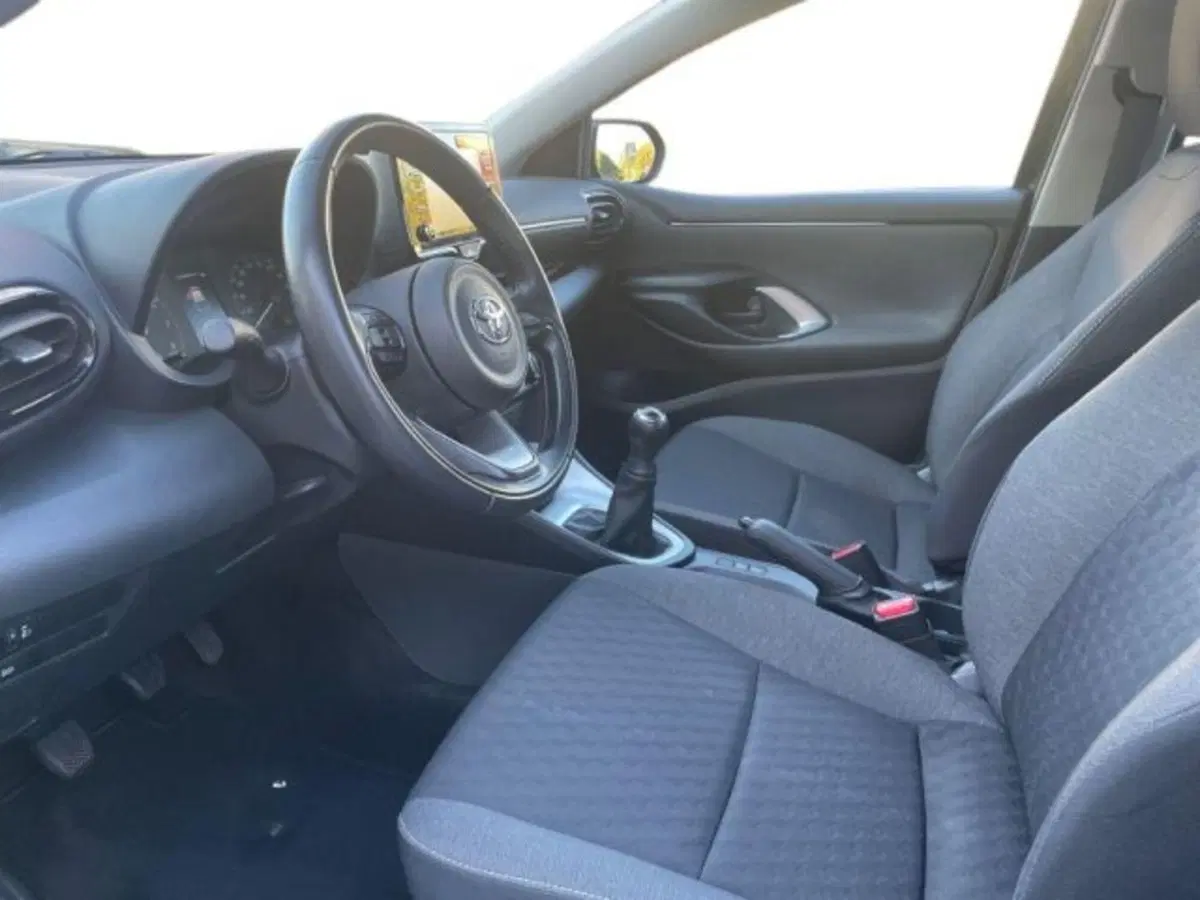 Toyota Yaris usata a Vercelli (7)