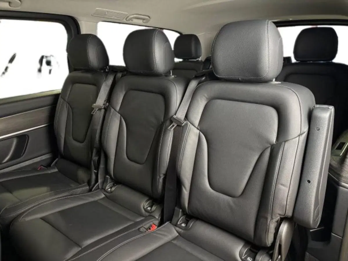 Mercedes-Benz Classe V nuova a Bologna (9)
