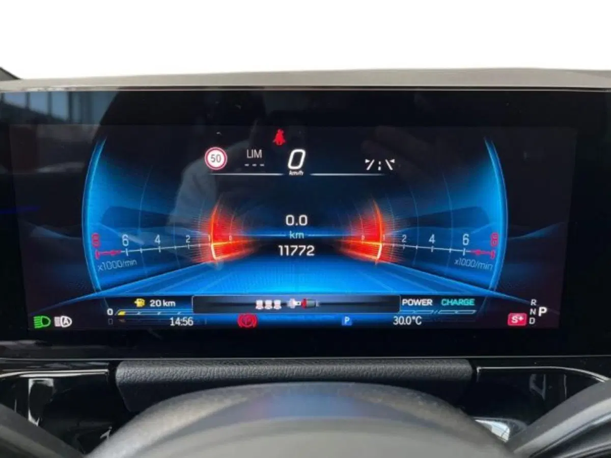 Mercedes-Benz GLA SUV usata a Verona (13)