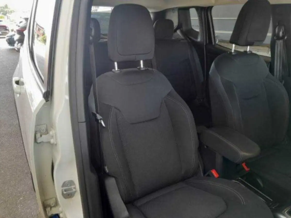 Jeep Renegade usata a Bologna (9)