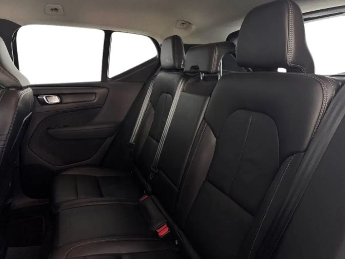 Volvo XC40 usata a Bologna (13)
