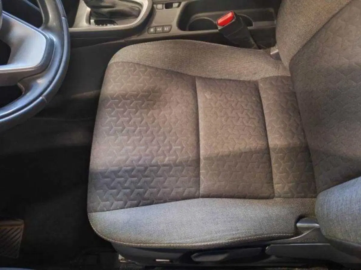 Toyota Yaris Cross usata a Bologna (9)