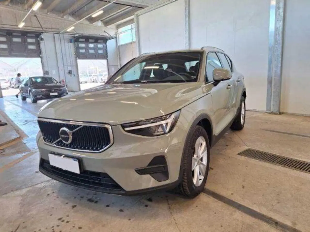 VOLVO Veicoli Commerciali XC40 usata a Bologna
