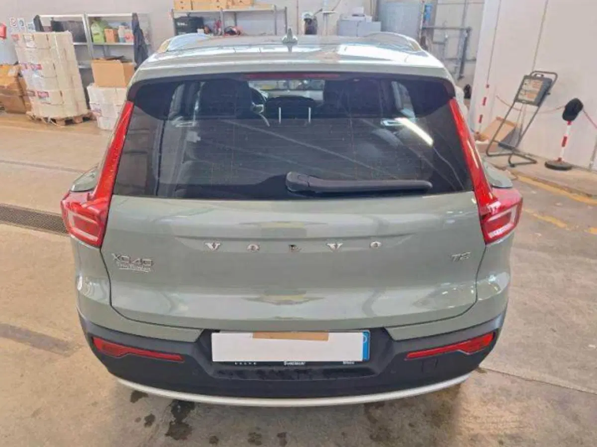 VOLVO Veicoli Commerciali XC40 usata a Bologna (14)