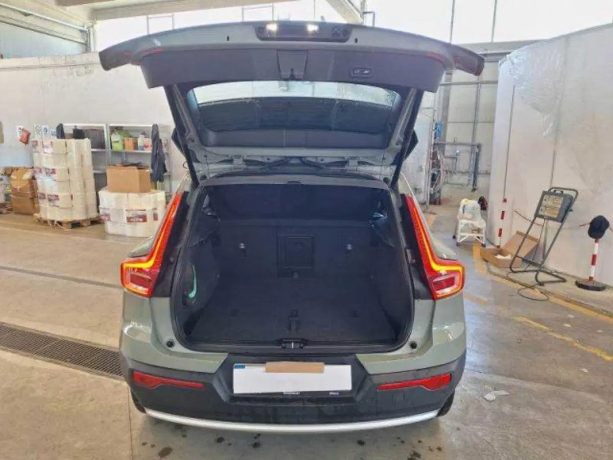 VOLVO Veicoli Commerciali XC40 usata a Bologna (6)