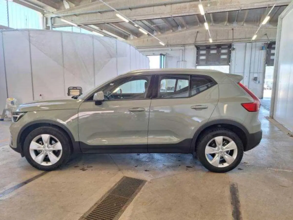 VOLVO Veicoli Commerciali XC40 usata a Bologna (9)