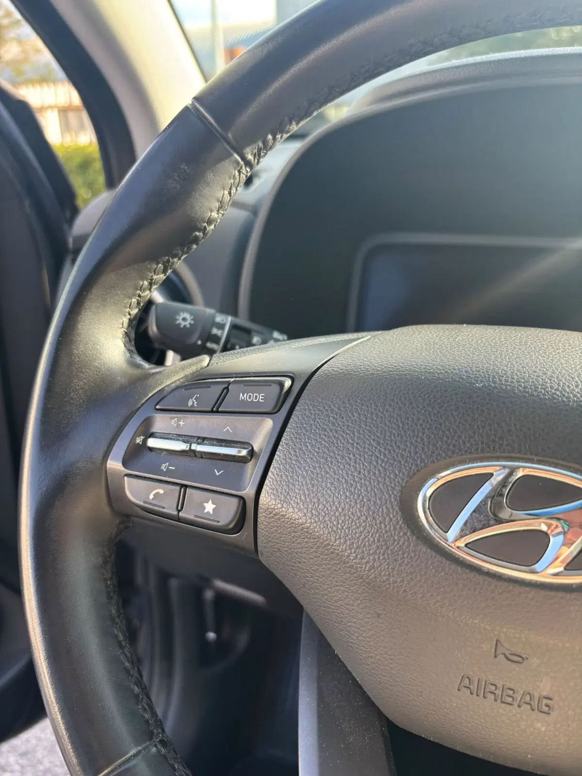 Hyundai Kona usata a Firenze (10)
