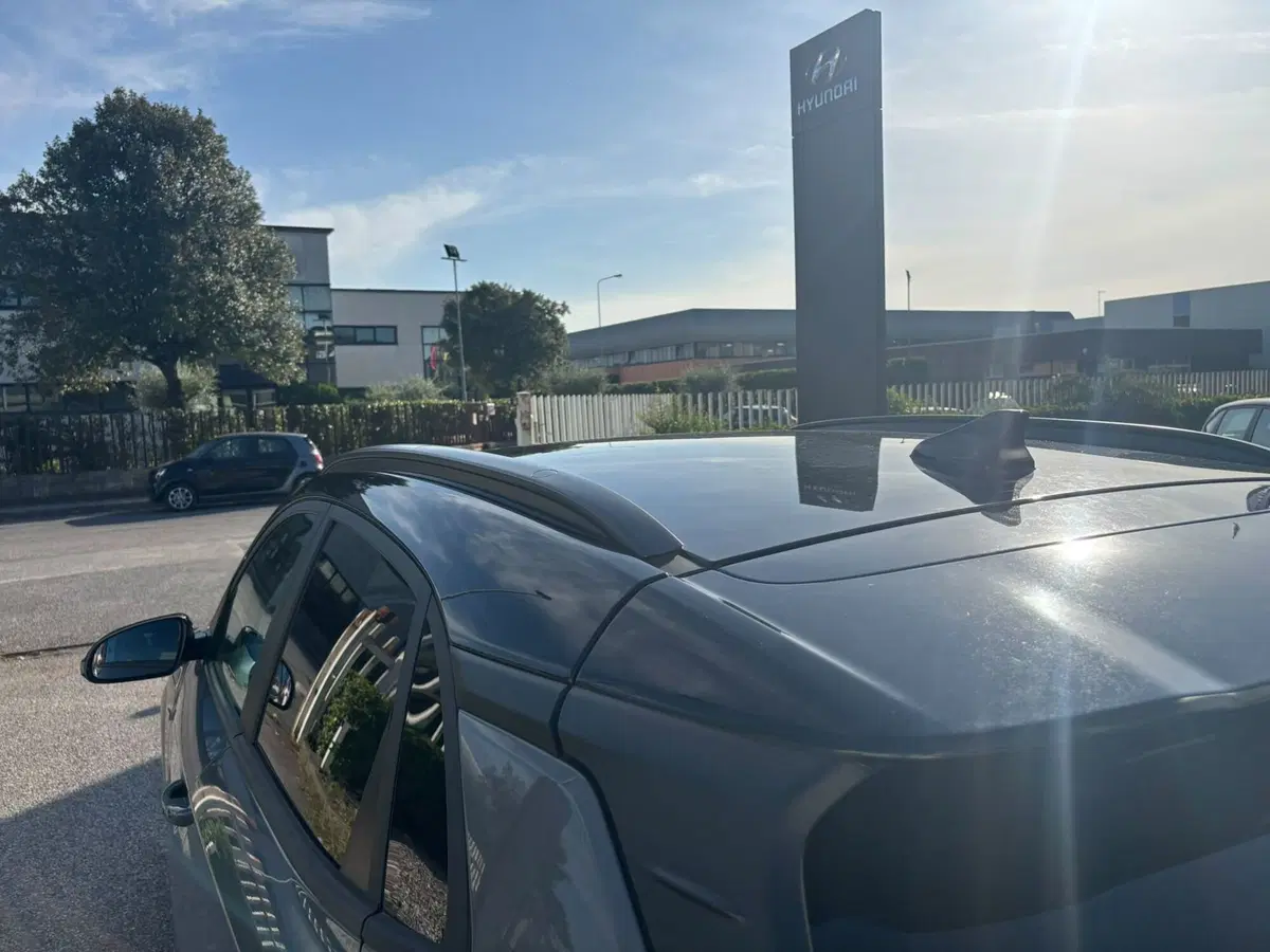 Hyundai Kona usata a Firenze (17)