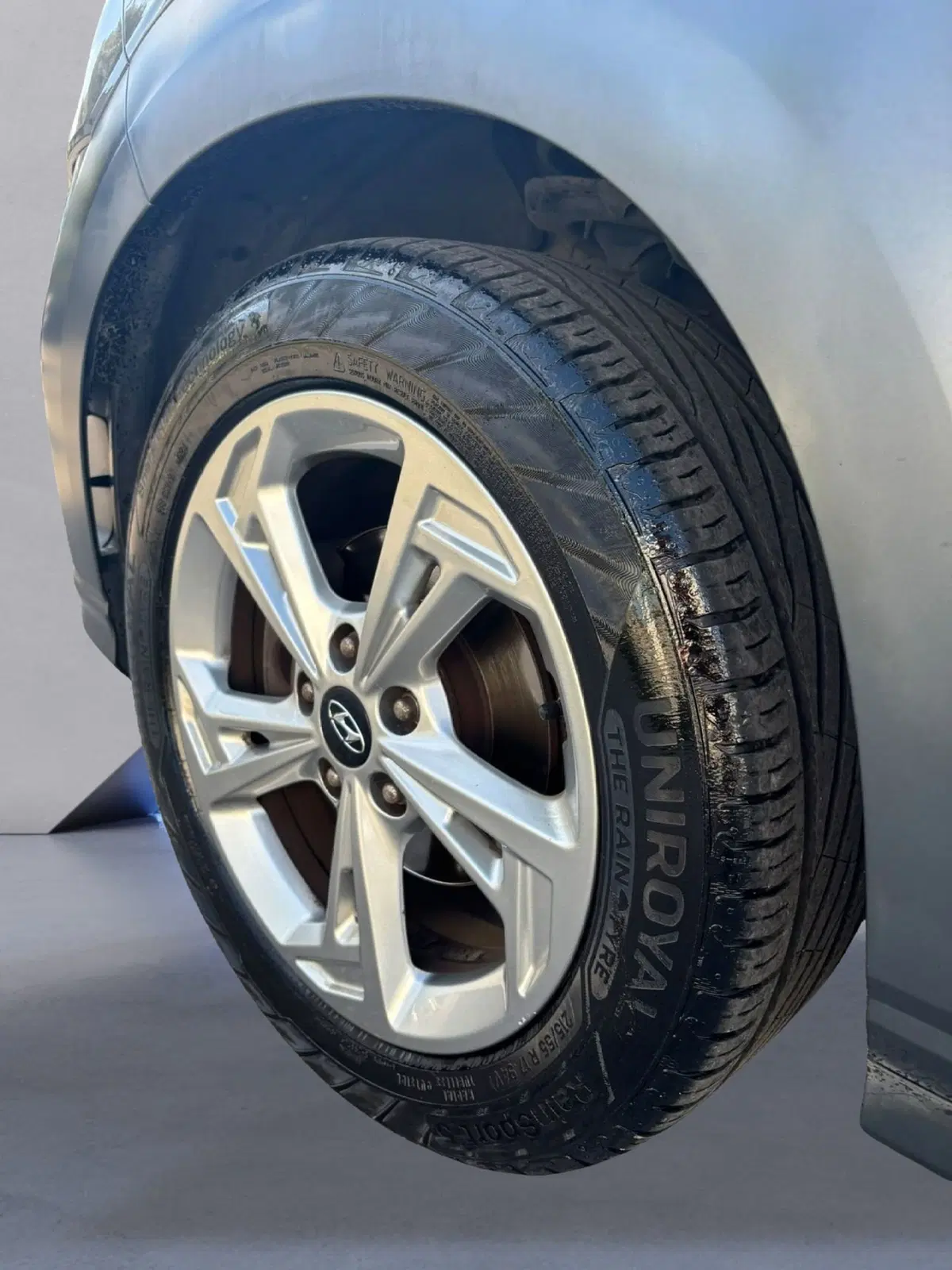 Hyundai Kona usata a Firenze (2)
