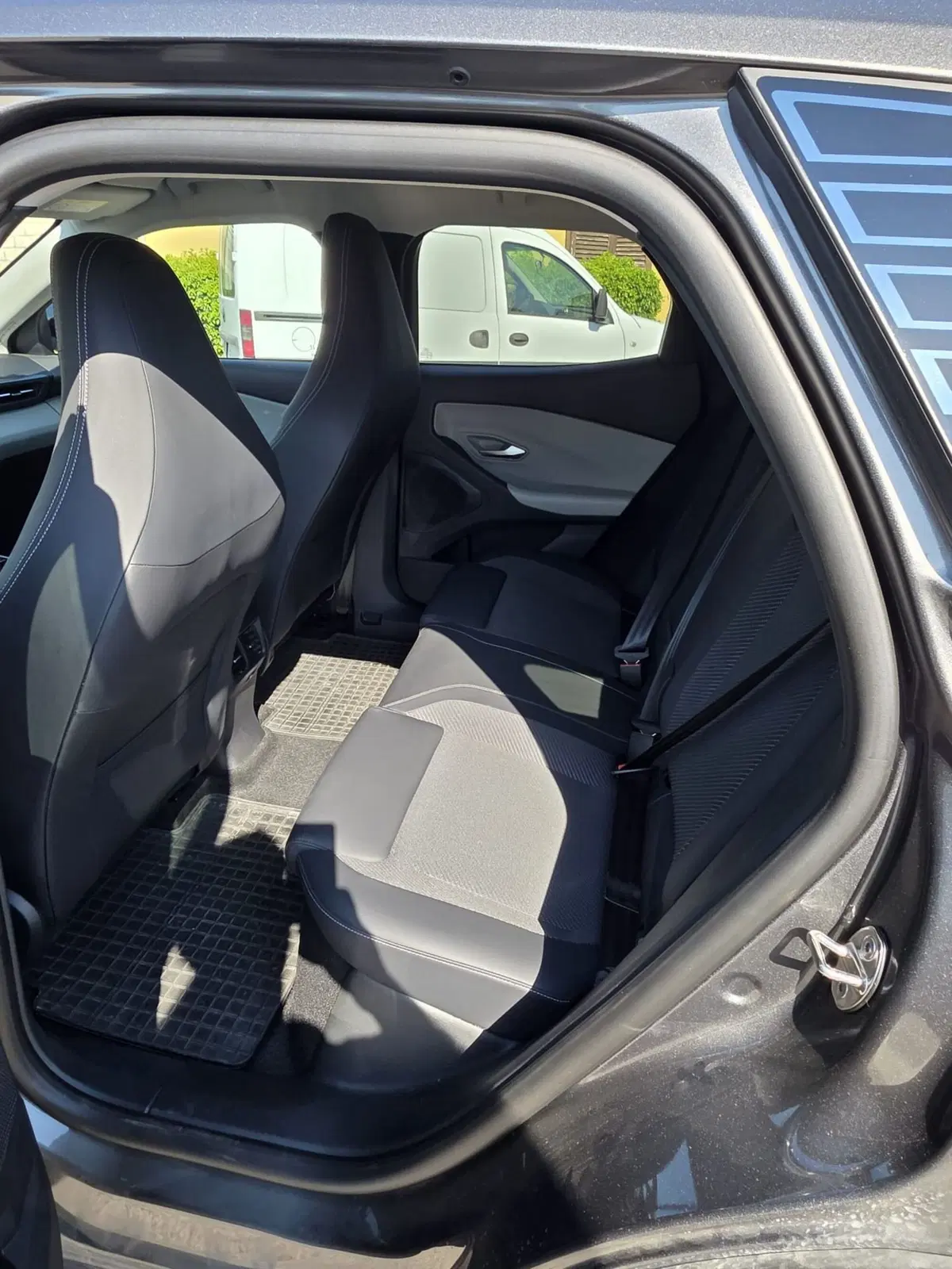 Ford Explorer usata a Firenze (10)