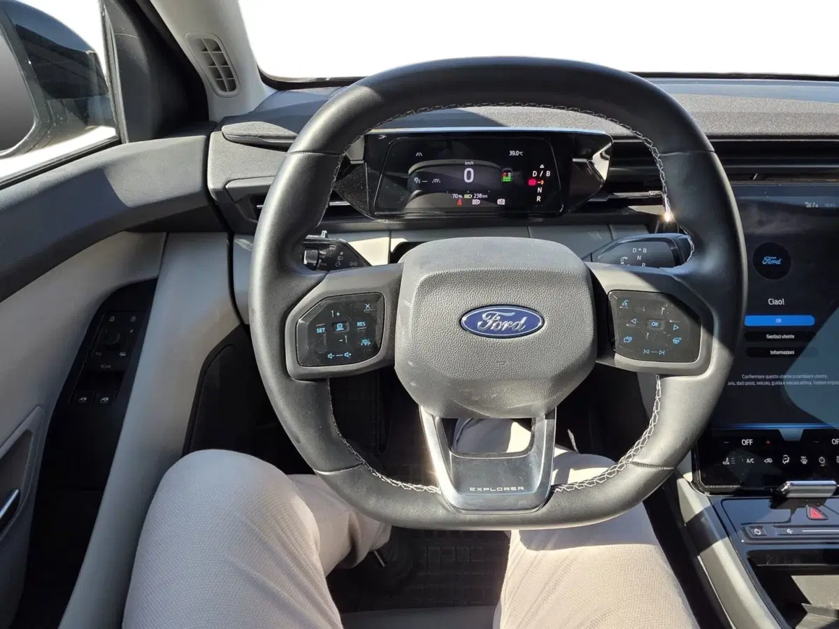 Ford Explorer usata a Firenze (3)