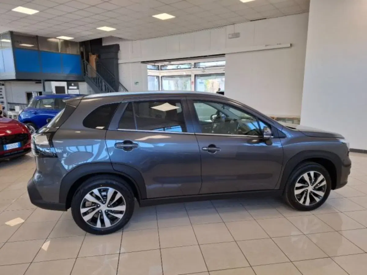 Suzuki S-Cross nuova a Reggio Emilia (7)